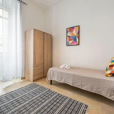 Il Giardino Apartment- Between And Center Appartement